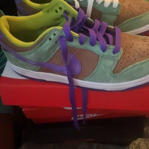 Nike ugly ducklings veneer dunks